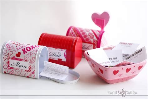 Adorable Valentine Mailbox Decorating Ideas Ideas 41