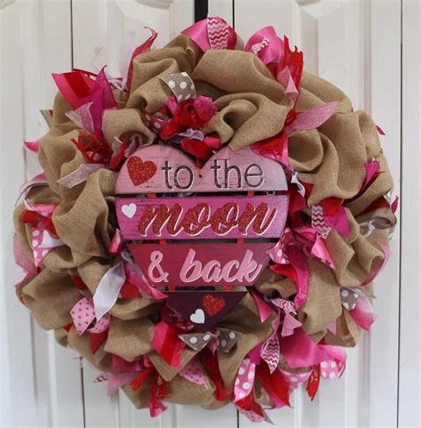 Awesome Burlap Valentine Decorations Ideas 05