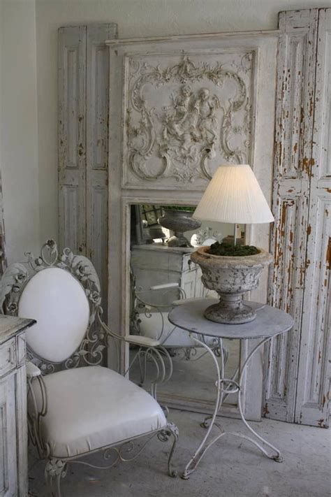 Awesome French Shabby Chic Interiors Ideas 02