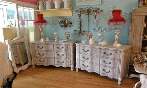 Awesome French Shabby Chic Interiors Ideas 20