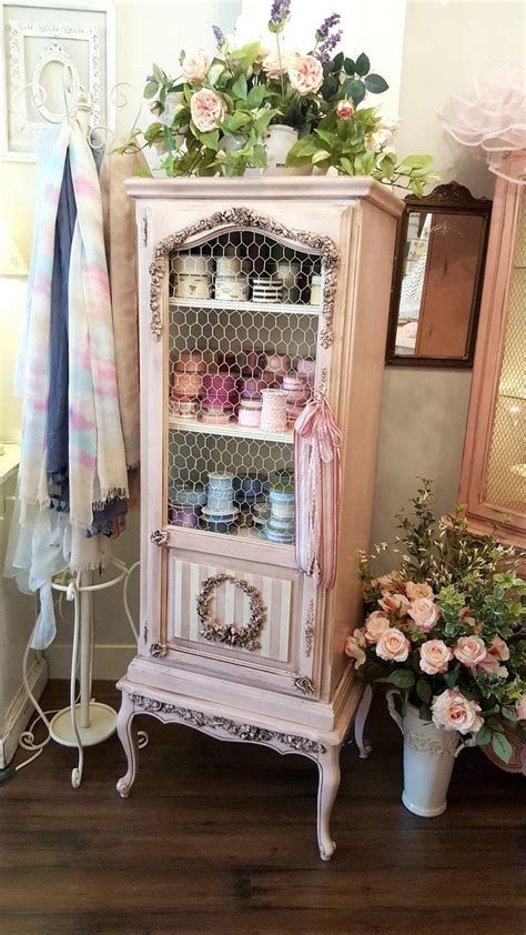 Awesome French Shabby Chic Interiors Ideas 28