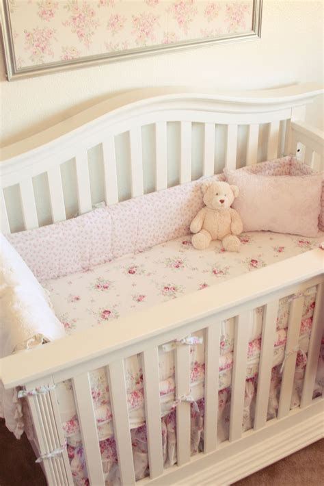 Beautiful Shabby Chic Baby Bedroom Ideas 02