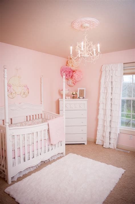 Beautiful Shabby Chic Baby Bedroom Ideas 07