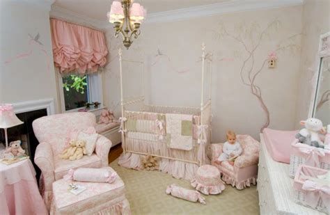 Beautiful Shabby Chic Baby Bedroom Ideas 21