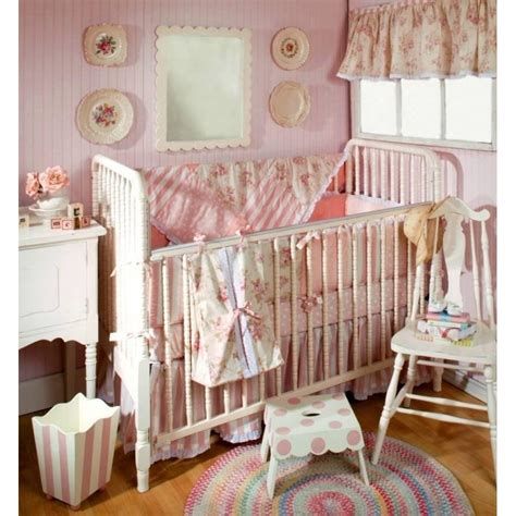 Beautiful Shabby Chic Baby Bedroom Ideas 31