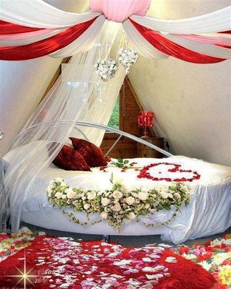 Classy Valentines Day Bedroom Decorations Ideas 01