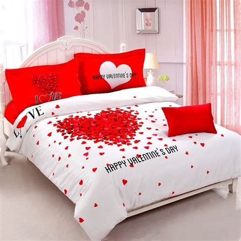 Classy Valentines Day Bedroom Decorations Ideas 44