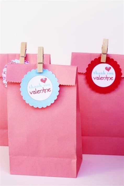 Cool Printable Valentine Bag Decorations Ideas 15