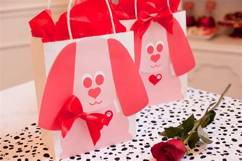 Cool Printable Valentine Bag Decorations Ideas 22