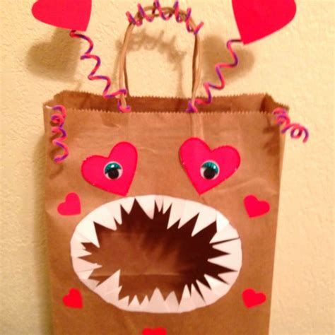 Cool Printable Valentine Bag Decorations Ideas 29