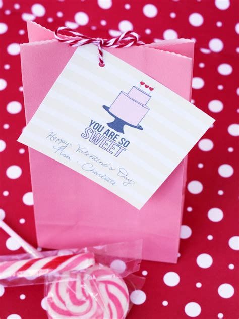 Cool Printable Valentine Bag Decorations Ideas 30