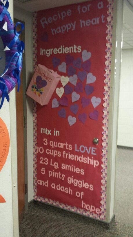 Cozy Valentines Day Classroom Door Decorations Ideas 06