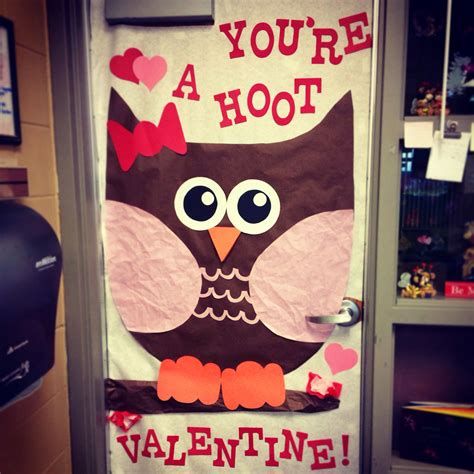 Cozy Valentines Day Classroom Door Decorations Ideas 23