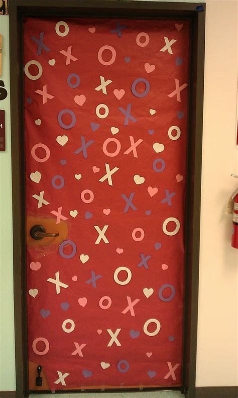 Cozy Valentines Day Classroom Door Decorations Ideas 24