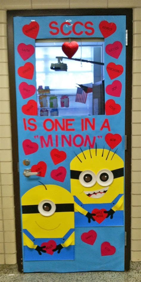 Cozy Valentines Day Classroom Door Decorations Ideas 34