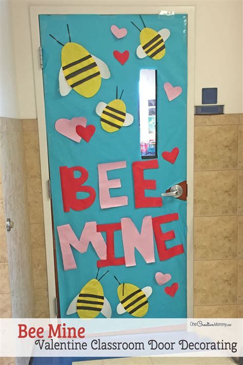 Cozy Valentines Day Classroom Door Decorations Ideas 35