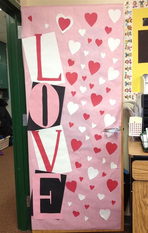 Cozy Valentines Day Classroom Door Decorations Ideas 37