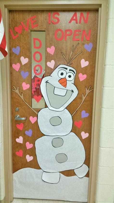 Cozy Valentines Day Classroom Door Decorations Ideas 42