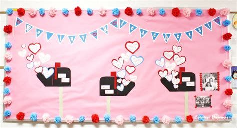 Easy Valentines Board Decorations Ideas 32