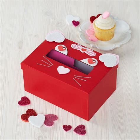 Impressive Valentine Boxes Decorating Ideas Ideas 38