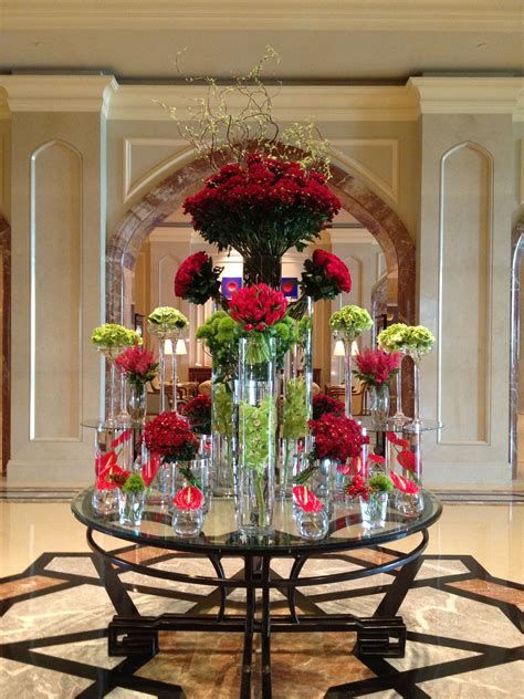 30+ Impressive Valentine's Day Hotel Lobby Decorations Ideas