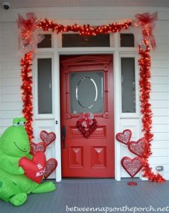 Stunning Valentines Day Door Decorating Ideas Ideas 37
