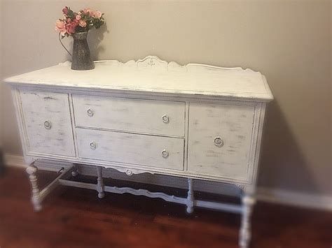 Warm Shabby Chic Baby Changing Table Ideas 10