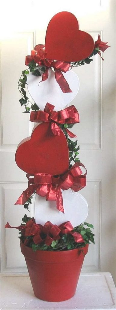 Warm Valentines Decoration Cutouts Ideas 22