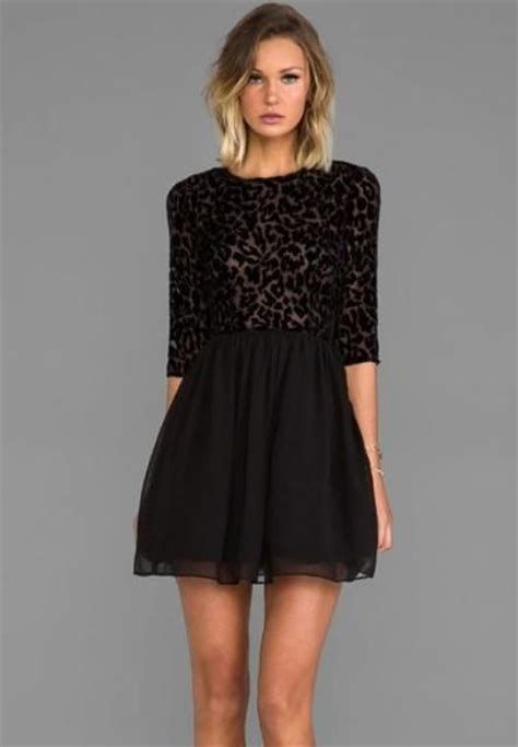 Adorable Black Dress For Valentine Day 24