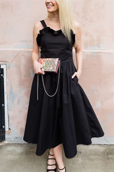 Adorable Black Dress For Valentine Day 37