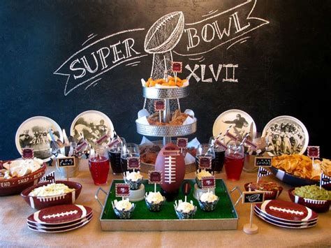 Adorable Super Bowl Table Decoration Ideas 17