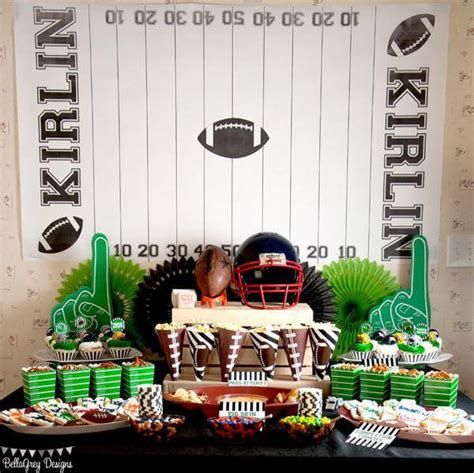 Adorable Super Bowl Table Decoration Ideas 30