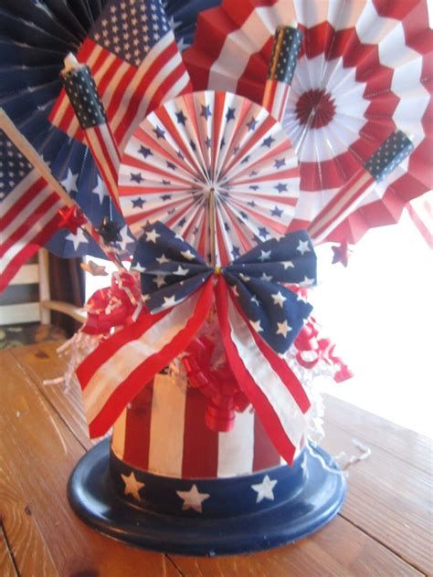 Amazing Patriotic Table Decorations Ideas 01