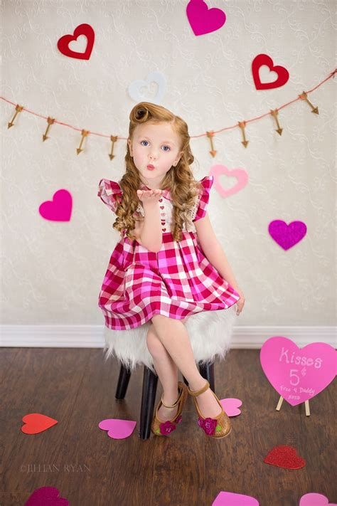 Amazing Valentines Day Dresses For Girls 31