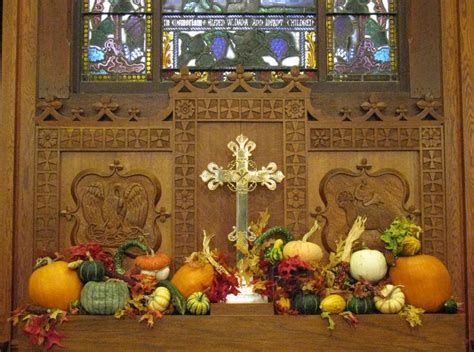 Awesome Church Decoration Ideas For Thanksgiving 02