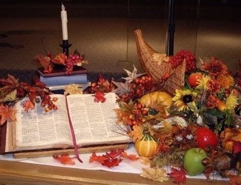 Awesome Church Decoration Ideas For Thanksgiving 12