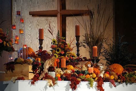 Awesome Church Decoration Ideas For Thanksgiving 27