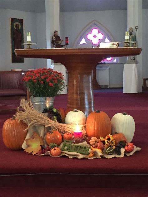 Awesome Church Decoration Ideas For Thanksgiving 32