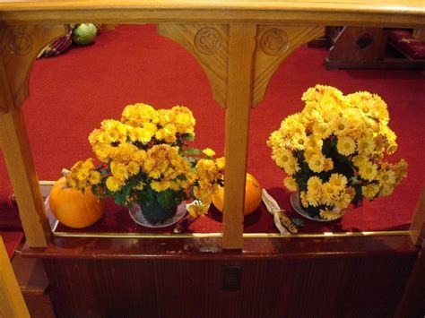 Awesome Church Decoration Ideas For Thanksgiving 42