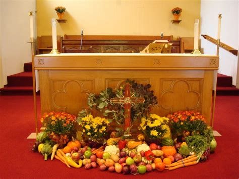 Awesome Church Decoration Ideas For Thanksgiving 43