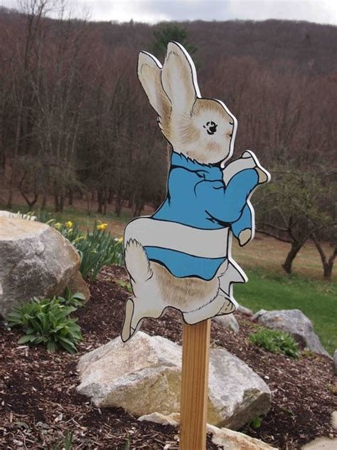 Awesome Wooden Easter Yard Decorations 13