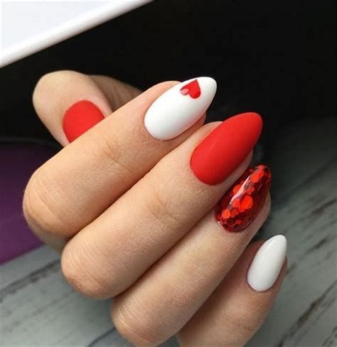 Beautiful Nail Designs For Valentines Day 40
