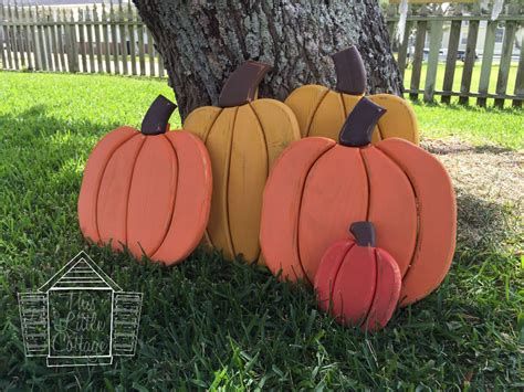 Beautiful Wooden Pumpkins For Yard 02