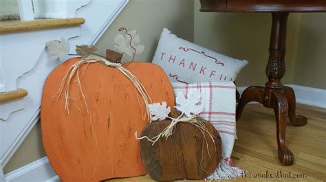 Beautiful Wooden Pumpkins For Yard 04