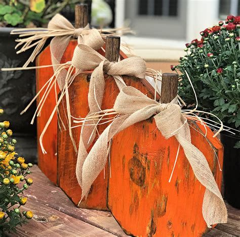 Beautiful Wooden Pumpkins For Yard 23