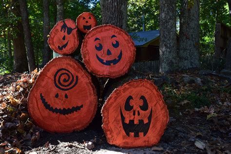 Beautiful Wooden Pumpkins For Yard 30