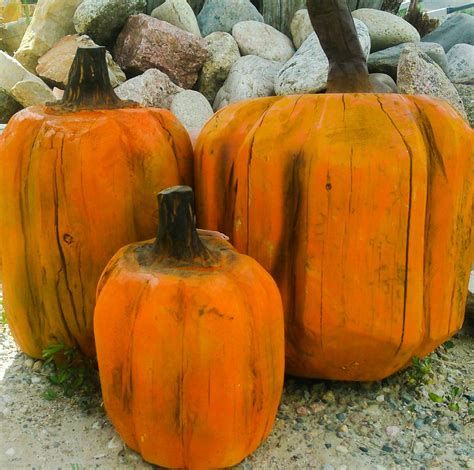 Beautiful Wooden Pumpkins For Yard 36