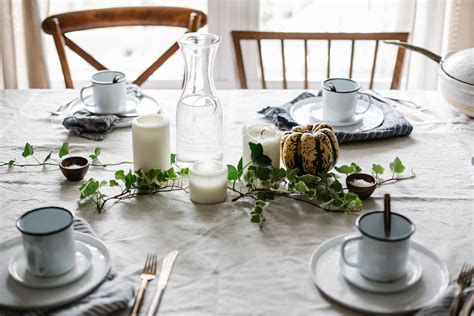 Best Ideas For Decorating For Thanksgiving On A Budget 11