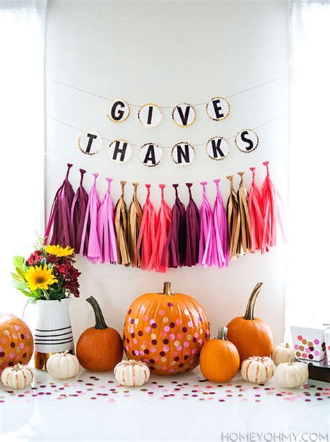 Best Ideas For Decorating For Thanksgiving On A Budget 31