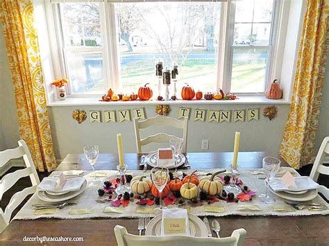 Best Ideas For Decorating For Thanksgiving On A Budget 41